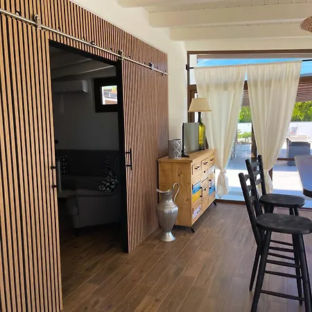 A Casa Di Betty - Spacious & Bright With Private Pool - An Oasis Of Peace To Relax And Recharge Torre Tre Ponti
