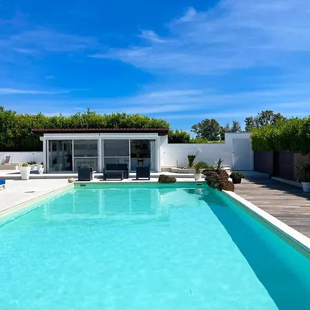 A Casa Di Betty - Spacious & Bright With Private Pool - An Oasis Of Peace To Relax And Recharge * Torre Tre Ponti